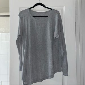 Lululemon tie-knot soft top